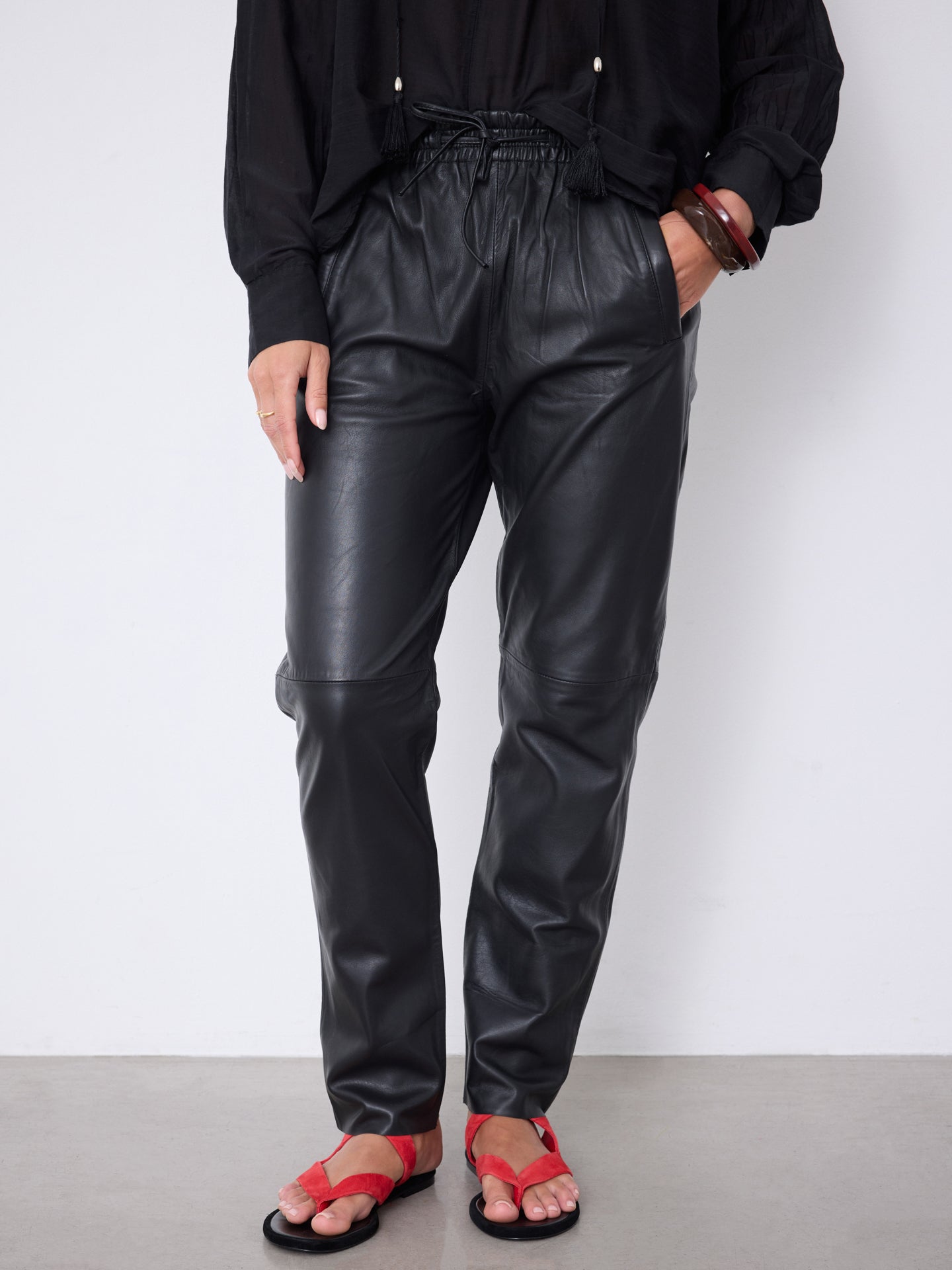 Leather Trousers: leather pants for women | NOTSHY Cashmere